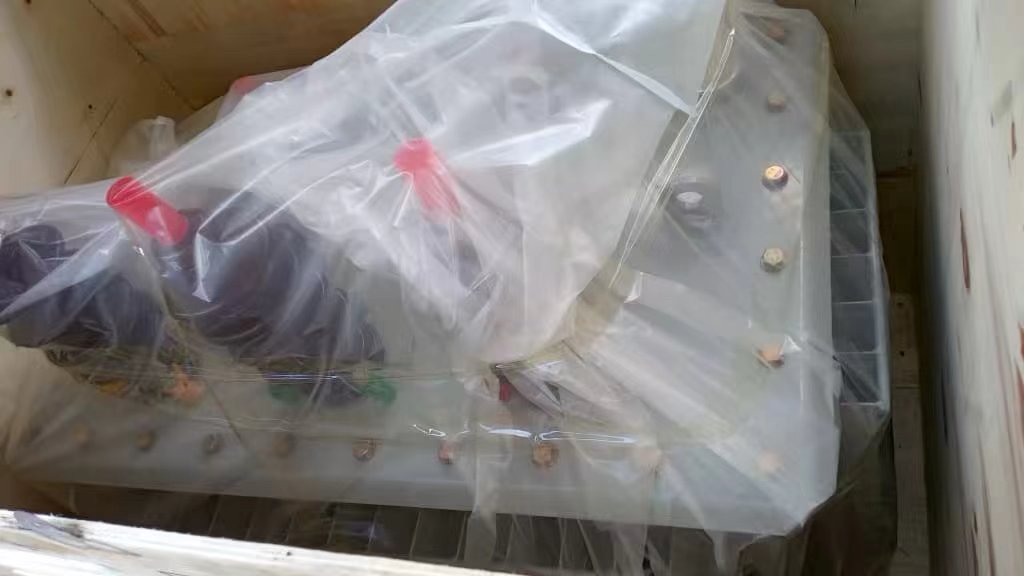 Transformer sealed in export case